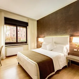 Otel Romana, Milano