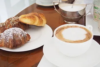 ** Bed & Breakfast Pattini Guest House Milan Italy